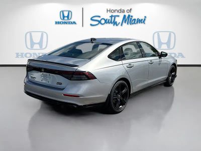 2026 Honda Accord Hybrid — photo 7 view