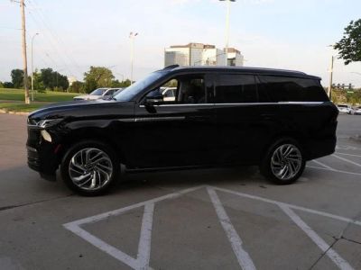 2025 Lincoln Navigator — rear three-quarter view