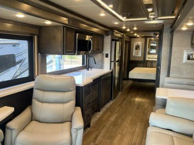 2023 Tiffin ALLEGRO RED 360 - Photo 5
