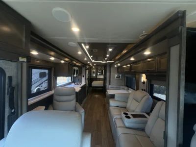 2023 Tiffin ALLEGRO RED 360 - Photo 4