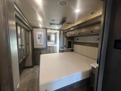 2023 Tiffin ALLEGRO RED 360 - Photo 11