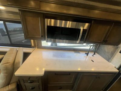 2023 Tiffin ALLEGRO RED 360 - Photo 6