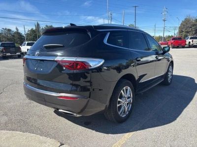 2024 Buick Enclave — detail view