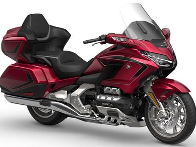 2026 Honda Gold Wing Tour - Photo 2