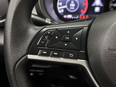 2021 Nissan Kicks - Photo 18