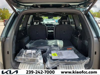 2027 Kia Telluride — photo 11 view