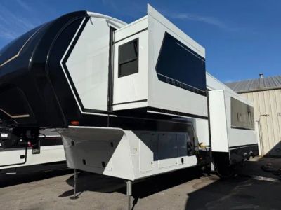 2026 Brinkley RV Model Z - Photo 3