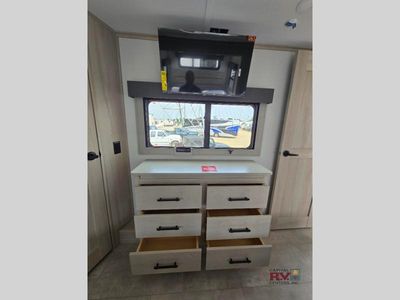 2026 Grand Design Solitude - Photo 42