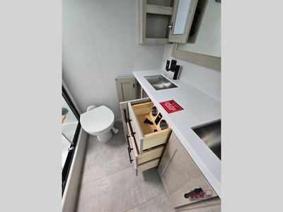2026 Grand Design Solitude - Photo 37