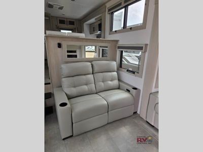 2026 Grand Design Solitude - Photo 19