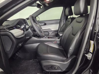 2026 Jeep Compass — photo 10 view