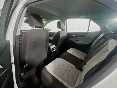 2024 Chevrolet Equinox — photo 16 view