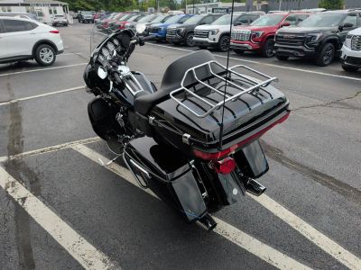 2020 Harley-Davidson Ultra Limited Special Edition — interior view