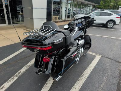 2020 Harley-Davidson Ultra Limited Special Edition — rear three-quarter view