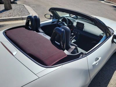 2018 Mazda Miata — photo 12 view