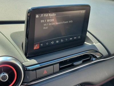 2018 Mazda Miata — photo 27 view