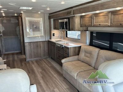 2025 Tiffin Motorhomes Byway - Photo 7