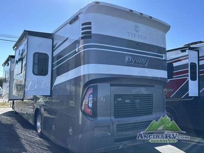2025 Tiffin Motorhomes Byway - Photo 4