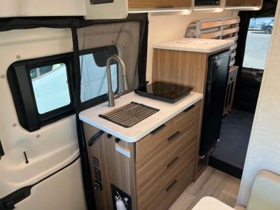 2027 Thor Motor Coach TALAVERA — photo 10 view