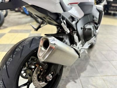 2026 Honda CBR1000RR - Photo 6