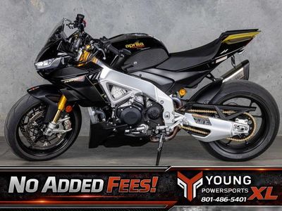2022 Aprilia Tuono V4 Factory 1100 - Photo 1