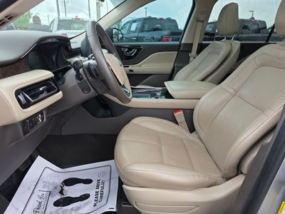 2022 Lincoln Aviator — photo 25 view