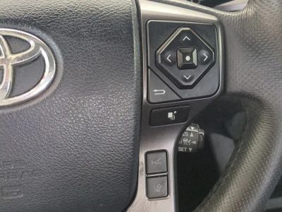2018 Toyota Tacoma — photo 27 view