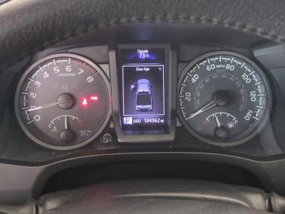 2018 Toyota Tacoma — photo 28 view