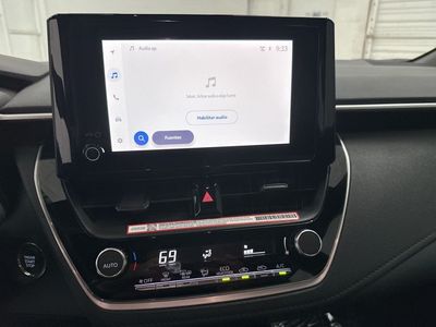 2025 Toyota Corolla - Photo 14