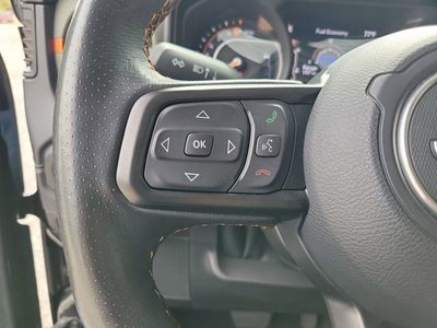 2024 Jeep Gladiator - Photo 13