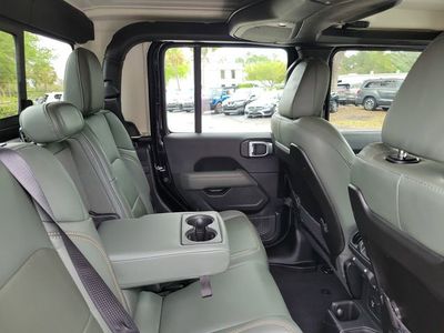 2024 Jeep Gladiator - Photo 28