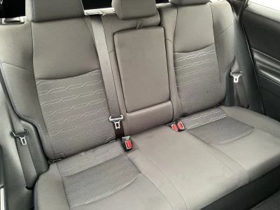 2025 Toyota RAV4 — photo 14 view