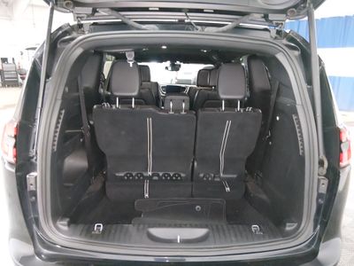 2025 Chrysler Pacifica - Photo 11