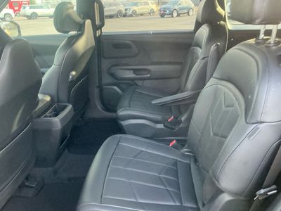 2027 Kia Telluride — photo 17 view