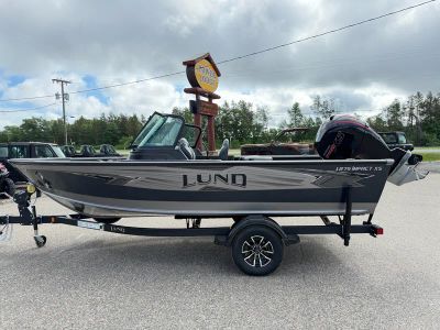 2026 Lund 1875 IMPACT XS Z18IX in GUNMETAL/ SILVER/ BLK — front three-quarter view