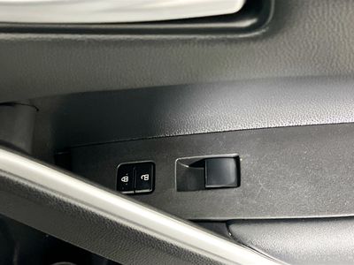 2024 Toyota Corolla Cross - Photo 28