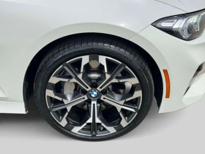 2025 BMW 3 Series — photo 7 view