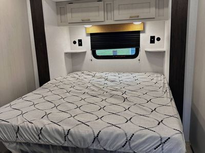 2026 Keystone Rv Zinger 390DB - Photo 18
