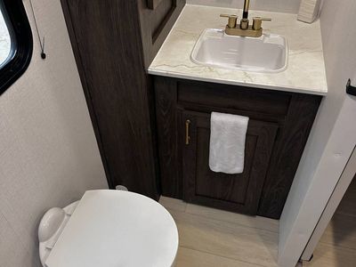 2026 Keystone Rv Zinger 390DB - Photo 7
