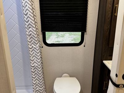 2026 Keystone Rv Zinger 390DB - Photo 8