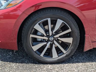 2021 Nissan Sentra — photo 9 view