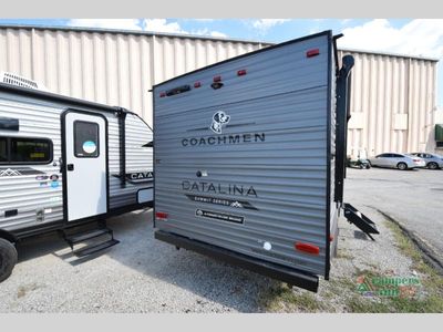 2026 Coachmen RV Catalina Summit Series 7 - Photo 8