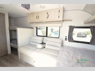 2026 Coachmen RV Catalina Summit Series 7 - Photo 28
