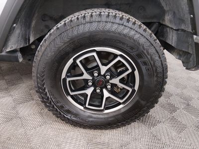2024 Jeep Wrangler — photo 10 view