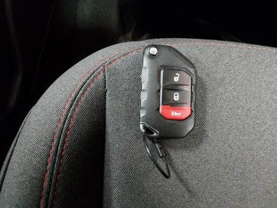 2024 Jeep Wrangler — photo 15 view