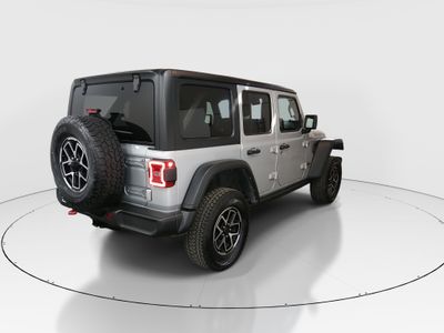 2024 Jeep Wrangler — photo 7 view