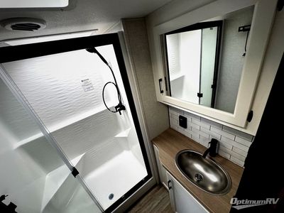 2026 Venture RV SportTrek Touring Edition - Photo 19