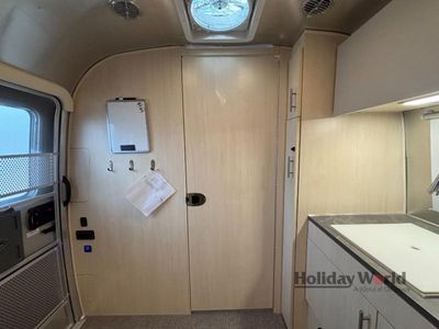 2026 Airstream Flying Cloud - Photo 20