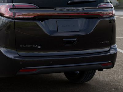 2026 Chrysler Pacifica - Photo 13