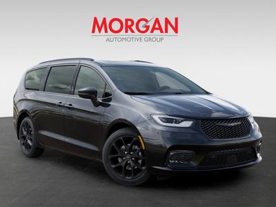 2026 Chrysler Pacifica - Photo 5